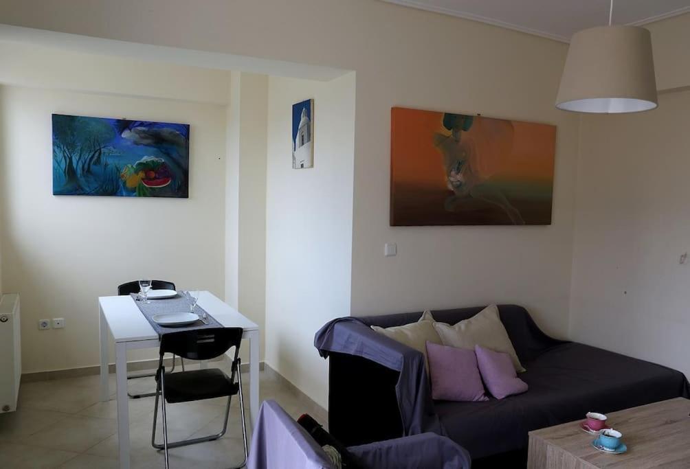 Fly Me To The Moon! Apartment Athens Exterior photo